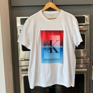 New without tags Calvin Klein White Tee with Red and Blue Ombre